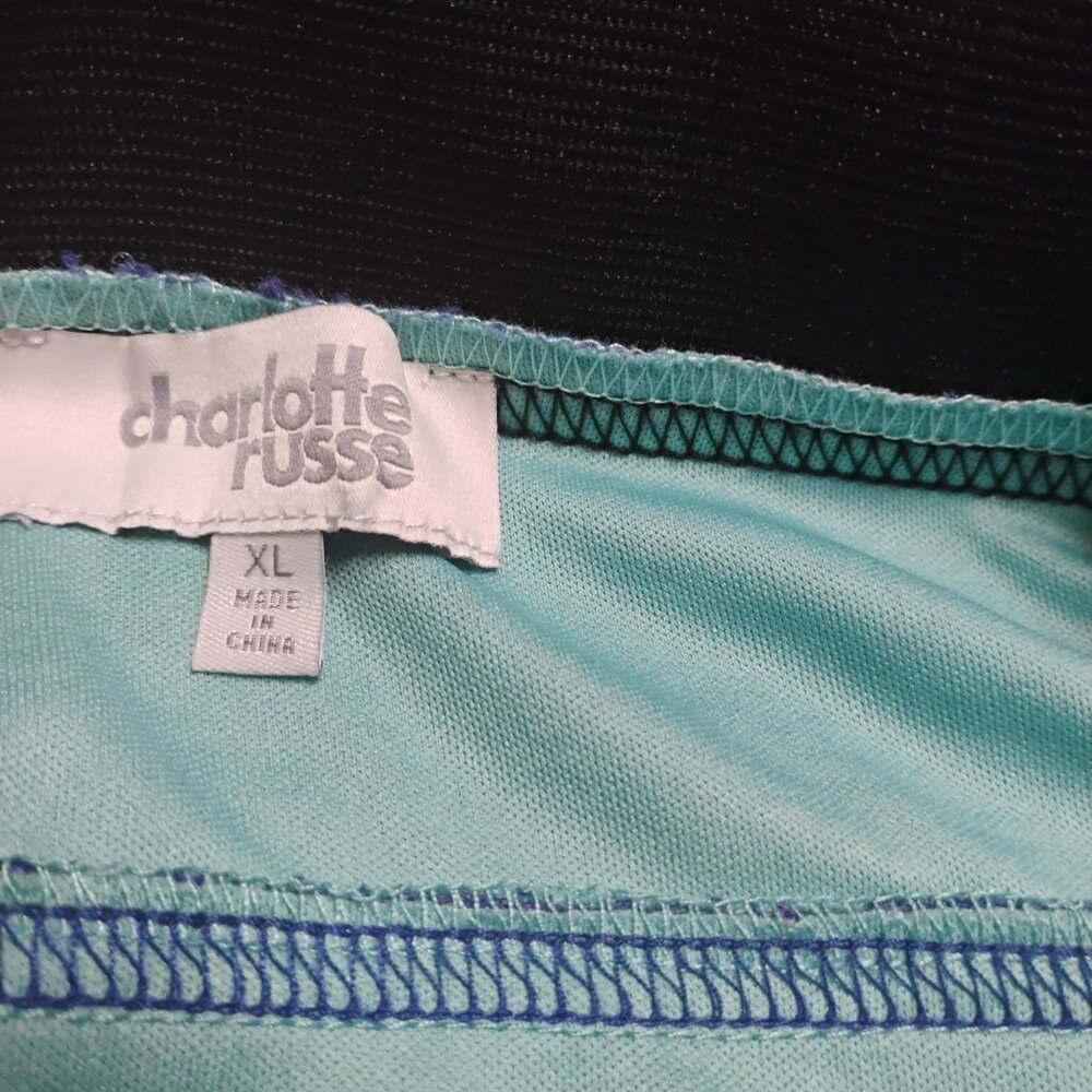 Charlotte Russe skirt 💙 🩷 - Picture 4 of 5